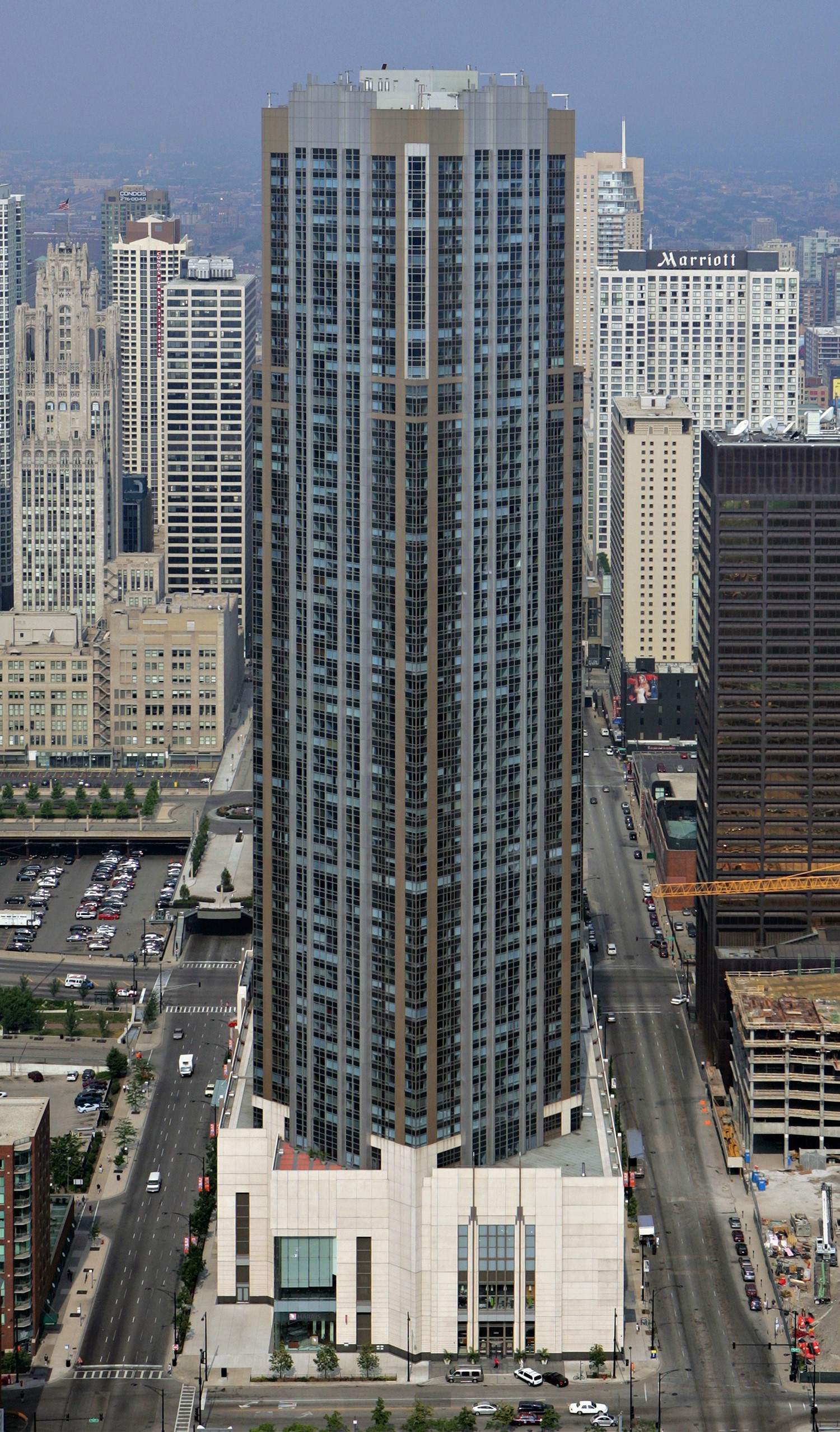 River East Center, Chicago - View from Lake Point Tower. © Mathias Beinling